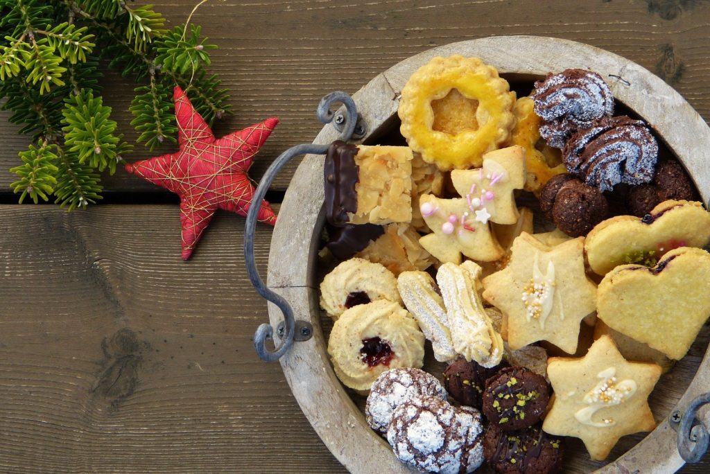 christmas-cookies-2975570_1920-1024x684.jpg